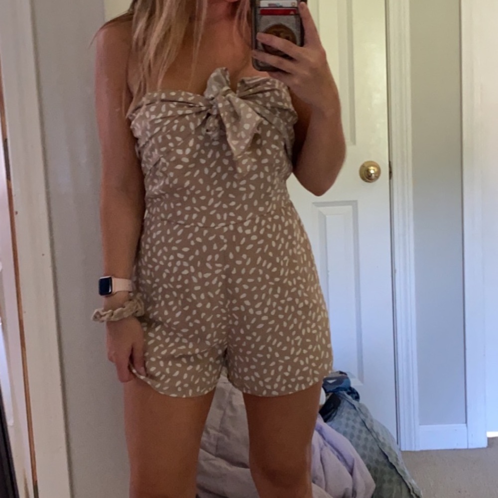 PINK LILY ROMPER